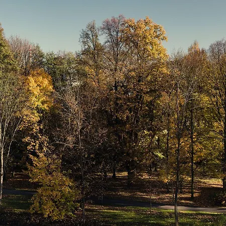 ゲストハウス Miltom 3*