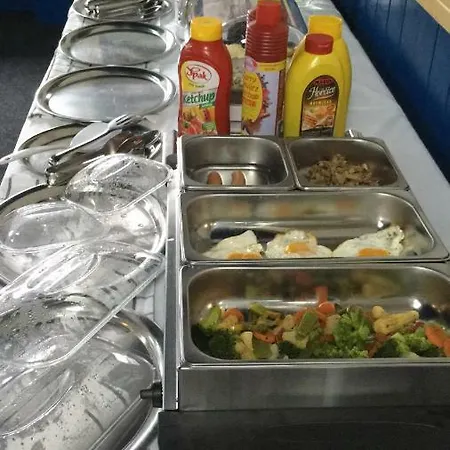 Miltom ゲストハウス チェスケー・ブジェヨヴィツェ